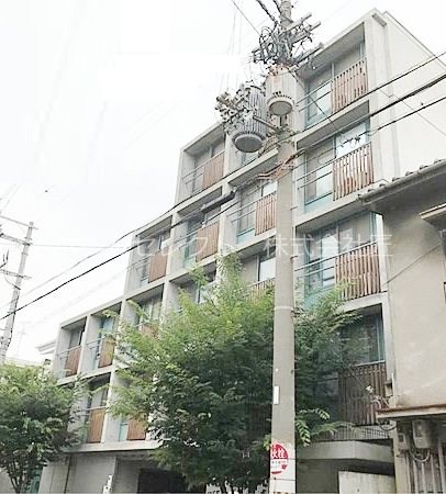 メネダス 外観