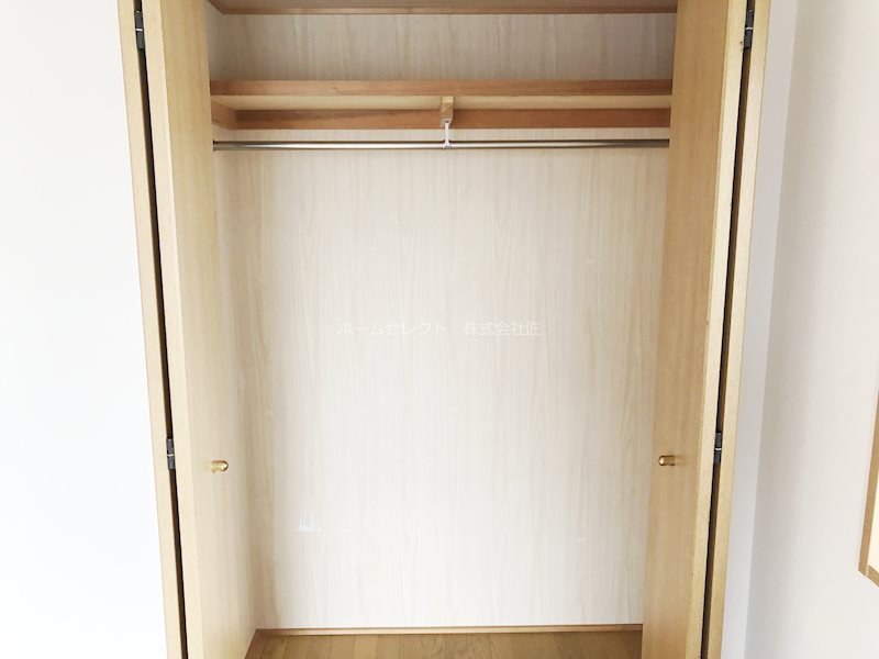 ベルデフラッツ住吉 収納