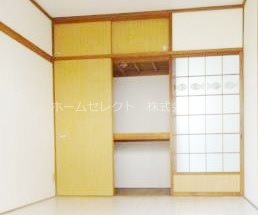 ルネ北畠 収納