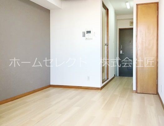 グランドムール岸里 リビング