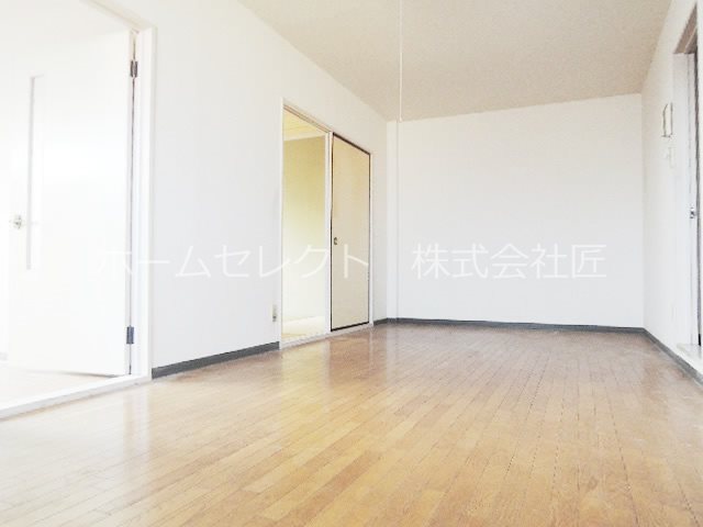 グルパ住吉Ⅱ号館 リビング