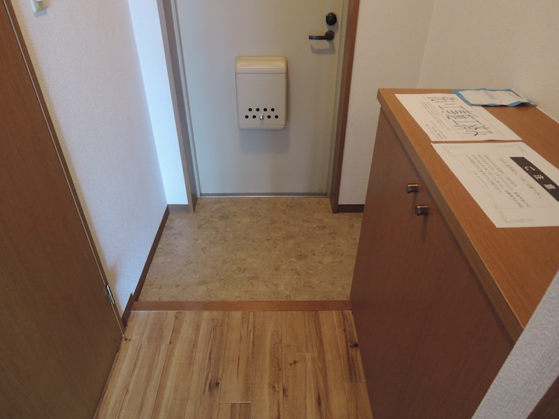 グランドルチェ 玄関