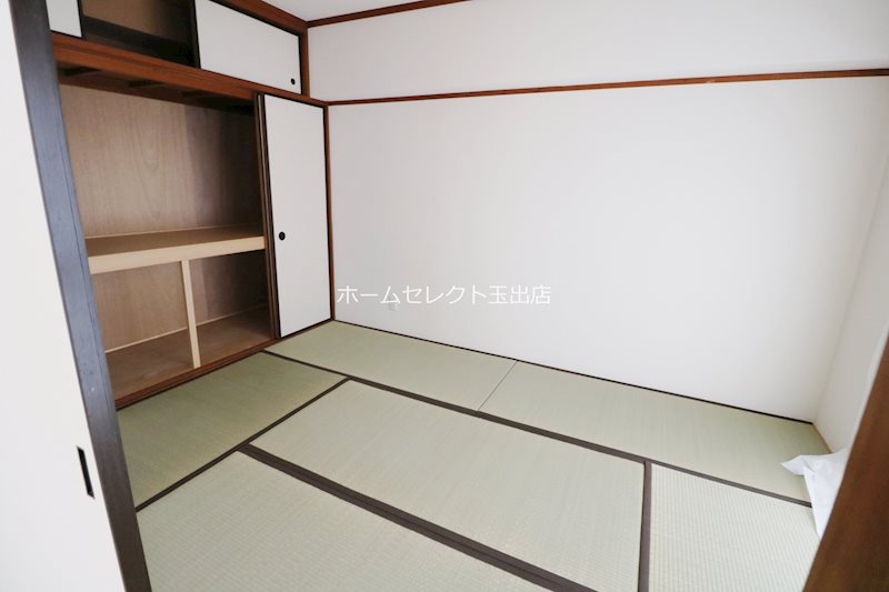 北畠西清川ビル 収納