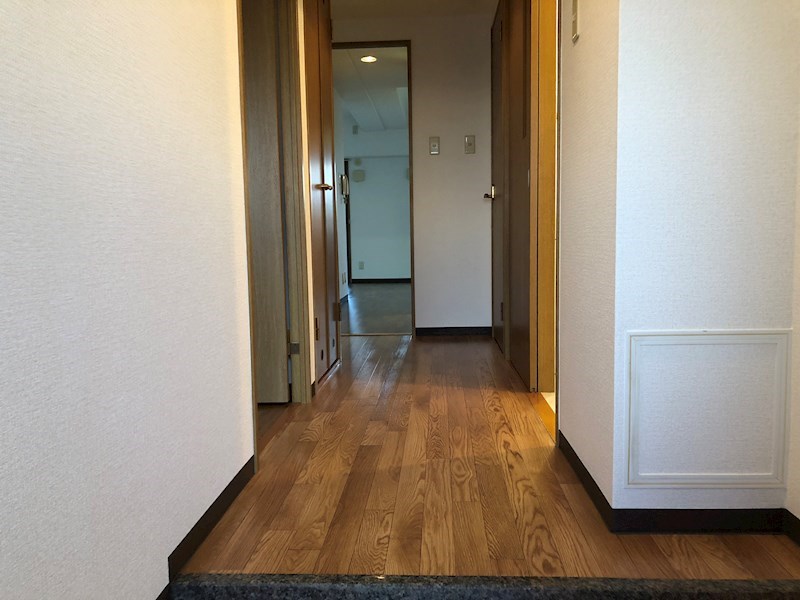 サウスシックス 玄関