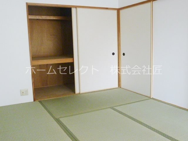 ミリオンハウス 収納