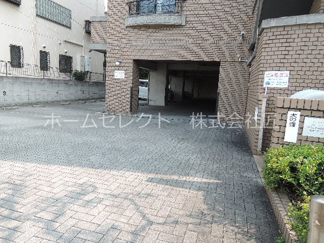 大阪府大阪市住吉区帝塚山西２丁目 駐車場
