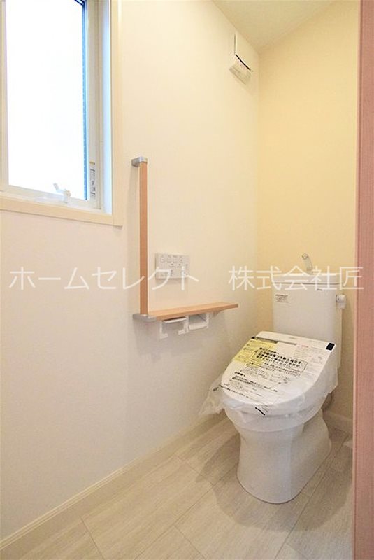 西住之江戸建EAST トイレ