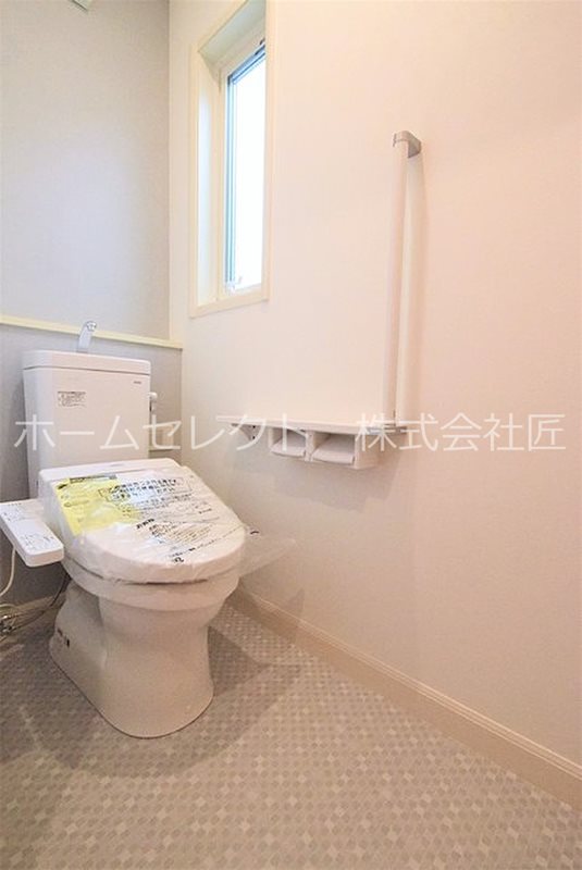 西住之江戸建EAST トイレ