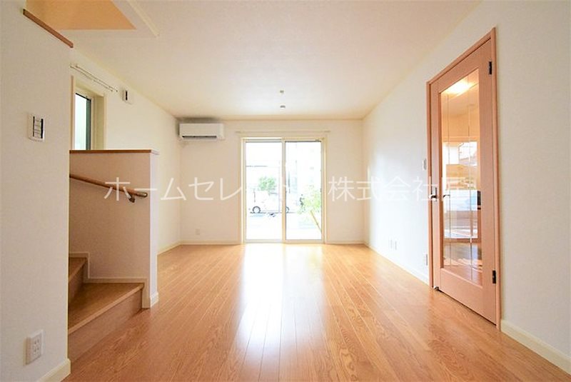 西住之江戸建EAST リビング