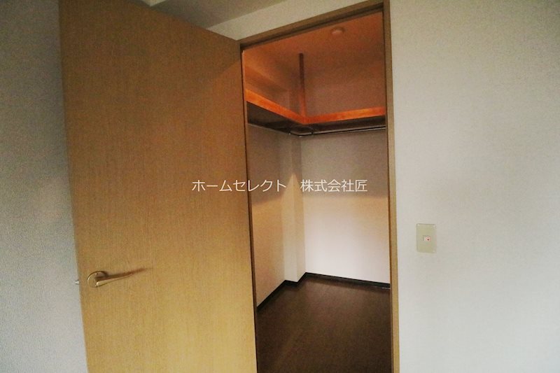 メゾンドグラシア 収納