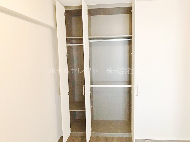 グランアッシュ中加賀屋プレミア 収納