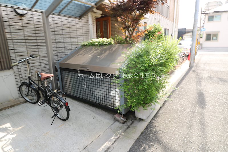 グランドメゾン 駐車場