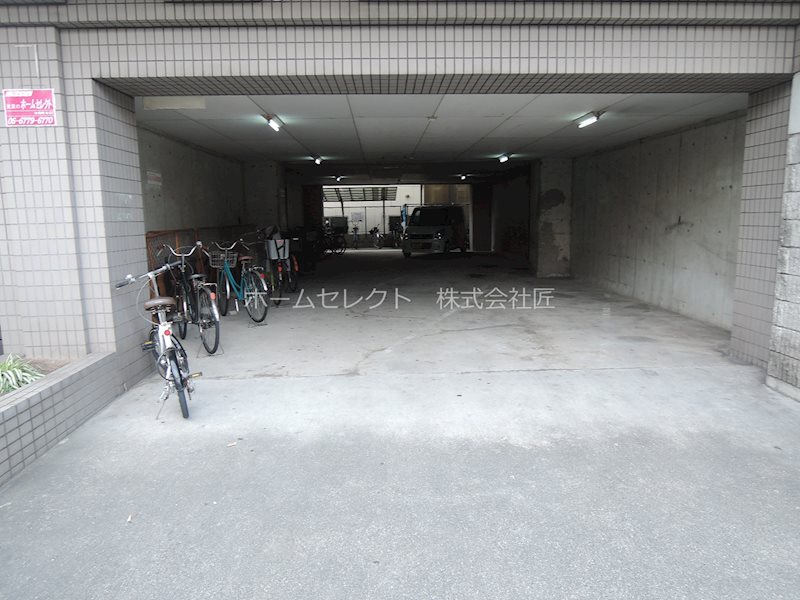 プリエールファミリー住之江御崎 駐車場