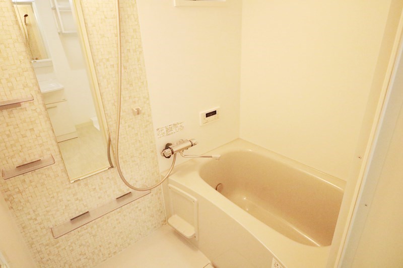 クリエオーレ天下茶屋東 風呂画像