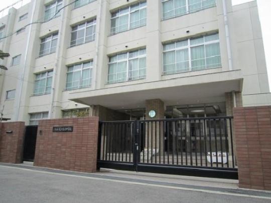 アンフィニＸⅥ岸里 中学校