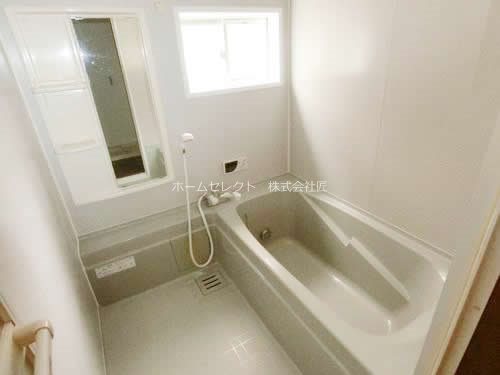 潮路2丁目戸建賃貸 風呂画像