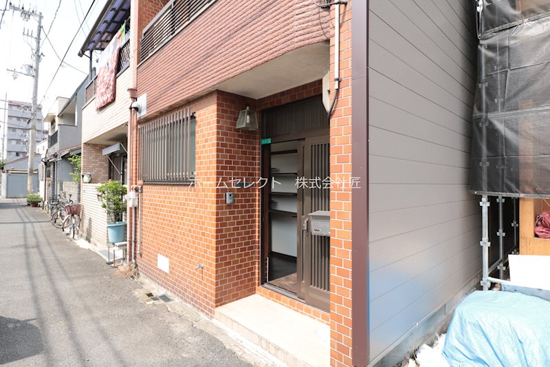 安立3丁目戸建賃貸 エントランス