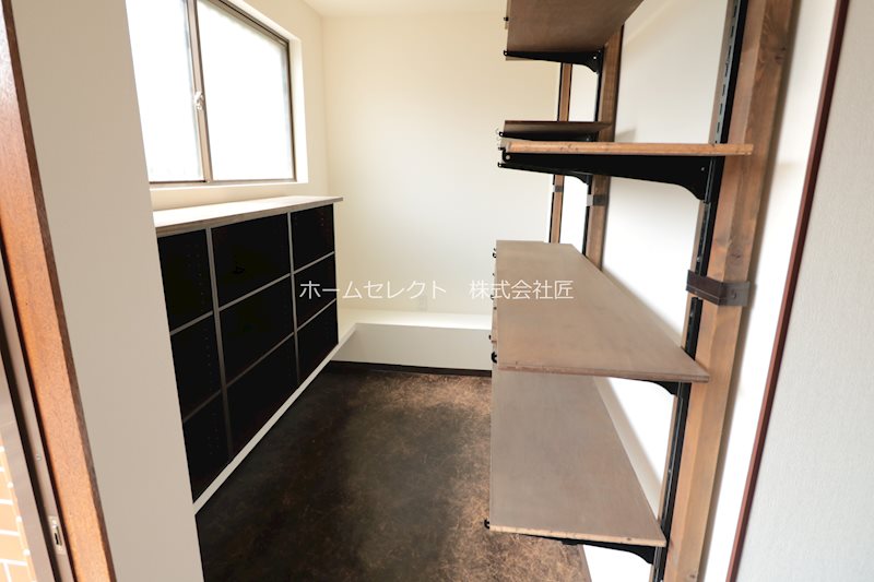 安立3丁目戸建賃貸 ロビー
