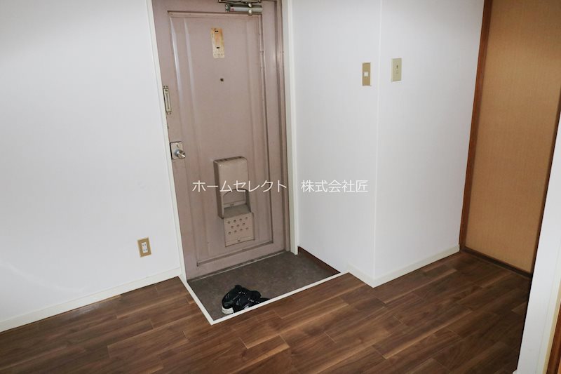 コーポオリエンタル 玄関
