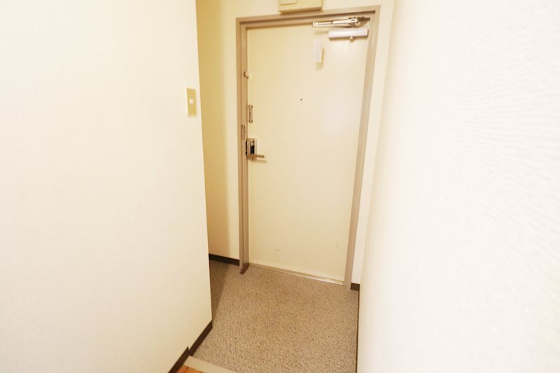 ユーハイツ 玄関