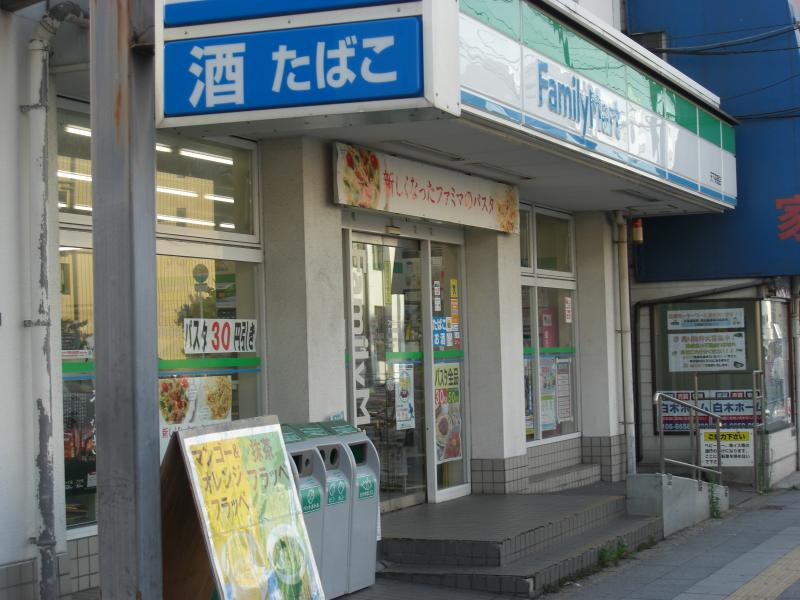 グランドルチェ コンビニ
