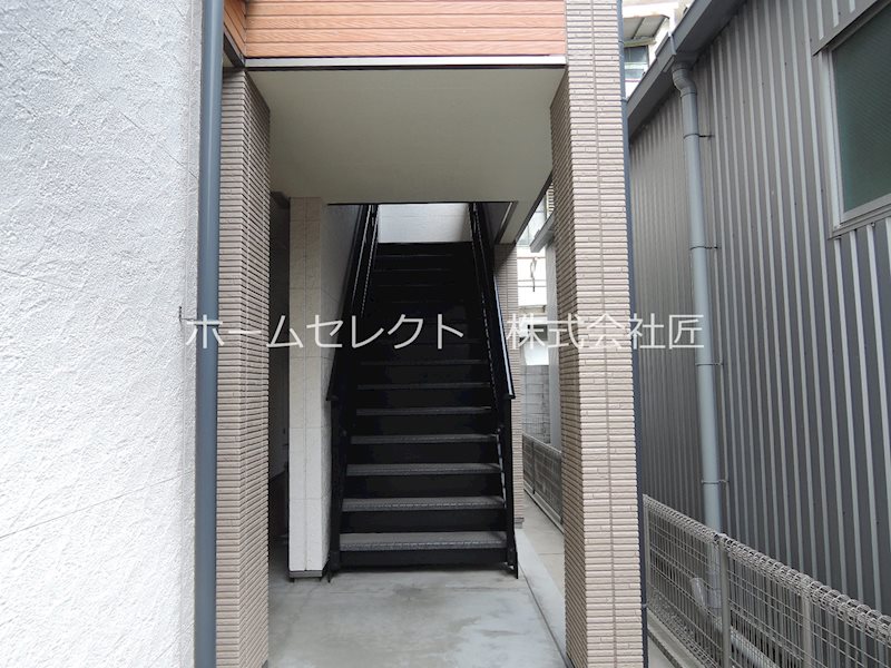 フジパレス北加賀屋EAST エントランス