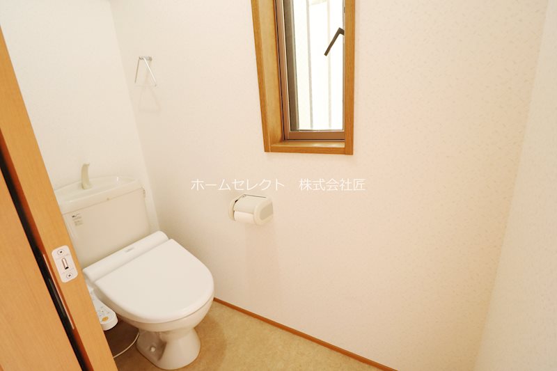 住之江2丁目戸建 トイレ