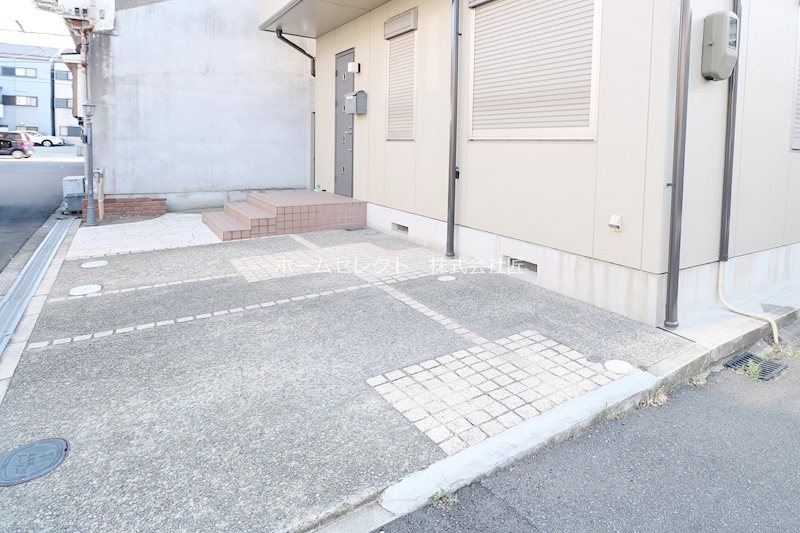 住之江2丁目戸建 駐車場