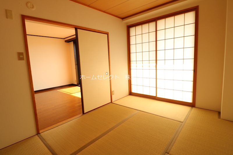 WIN帝塚山 内装