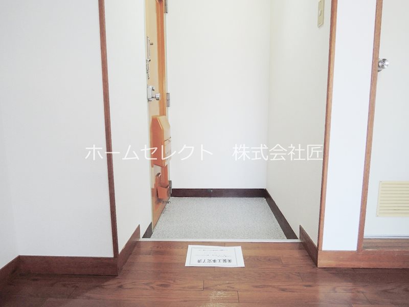 ランスロットハイツ 玄関