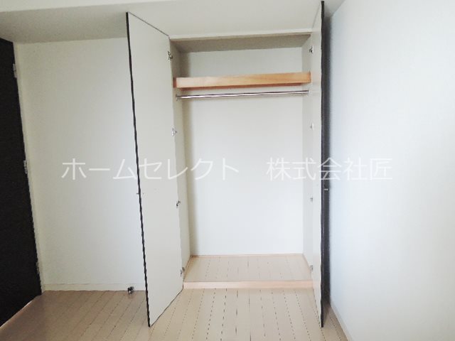 アデニウム北加賀屋 収納