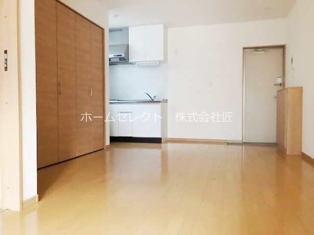 Fメゾン西加賀屋Ⅰ番館 リビング