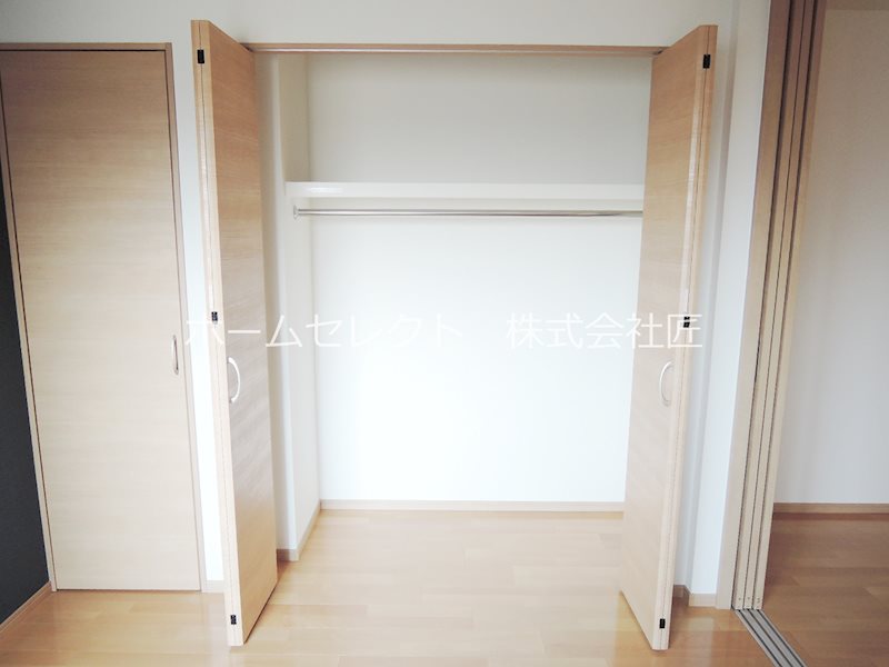 F maison AXIA VIII 収納