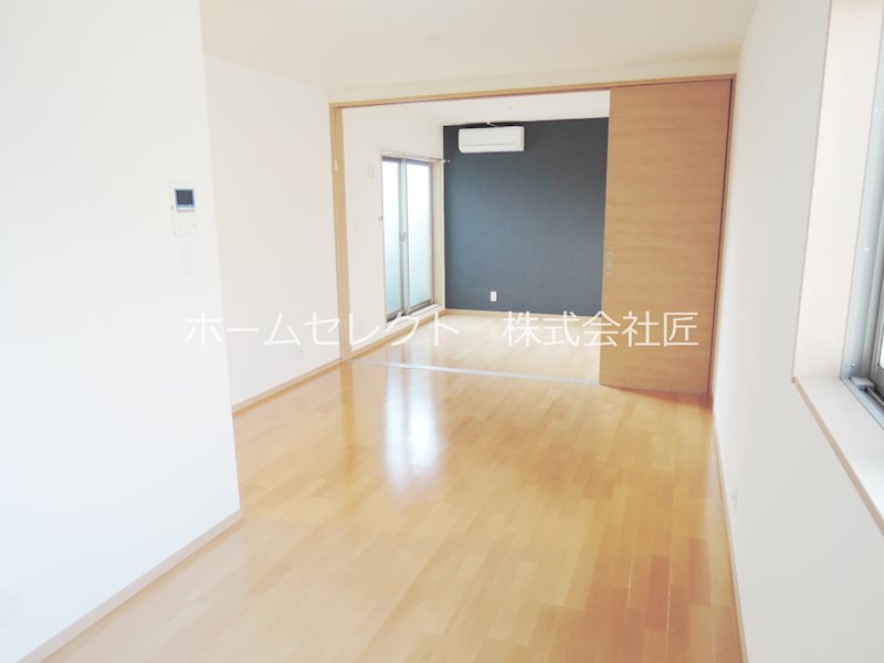 F maison AXIA VIII 内装