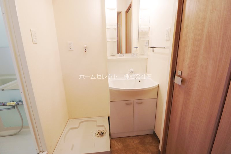 ウィンミサキ 洗面所