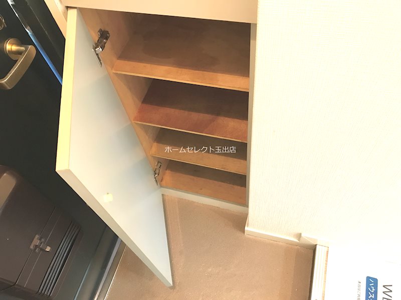 レガーレ玉出 玄関
