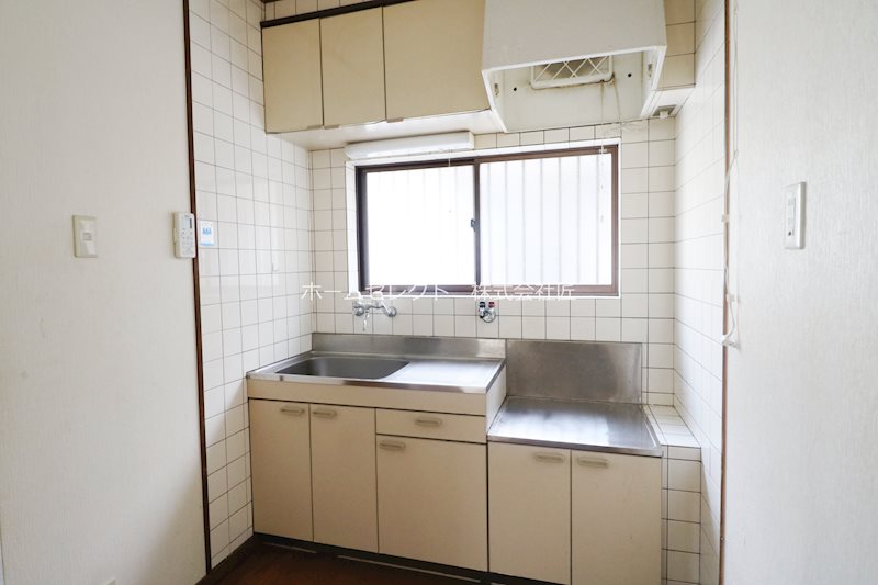 東加賀屋2丁目貸家  キッチン