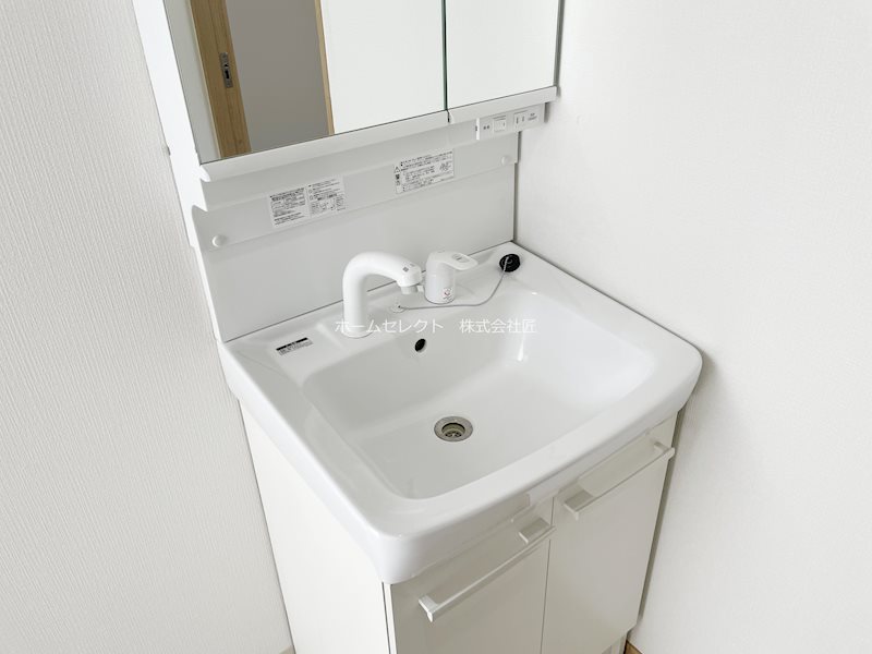 西住之江4丁目貸家 洗面所