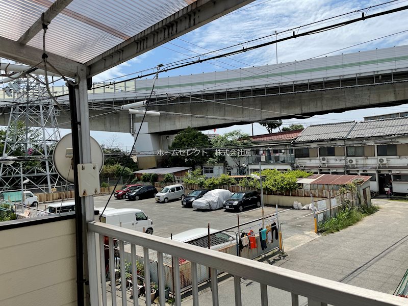 西住之江4丁目貸家 駐車場