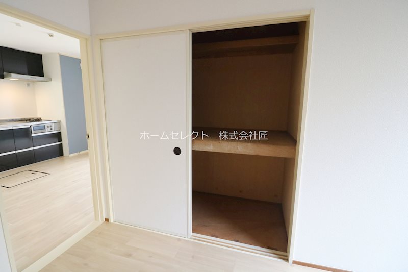 ドエル一番館 収納