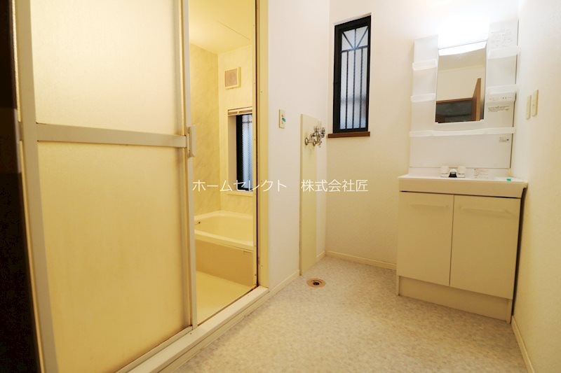 玉出西2丁目駐車場付戸建　 洗面所