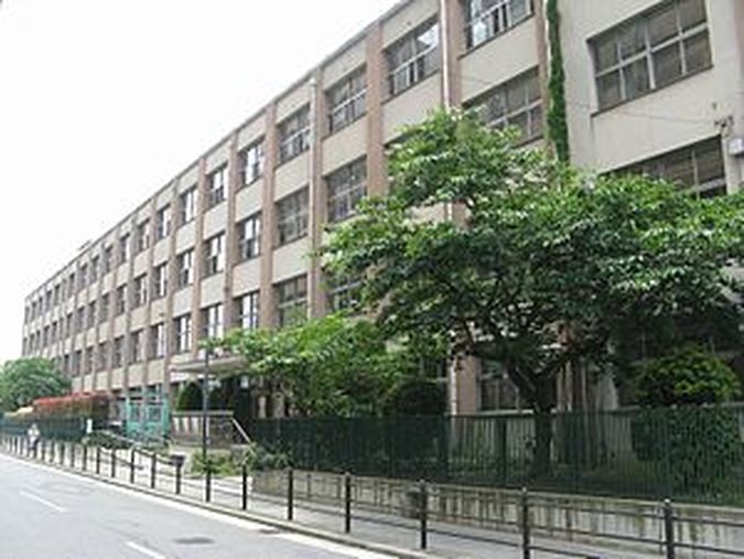 住吉第2団地11号棟 小学校
