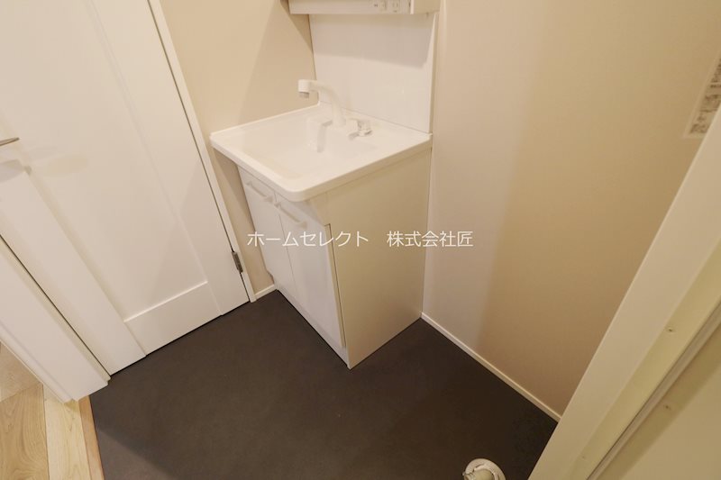コートアンドロージ 洗面所