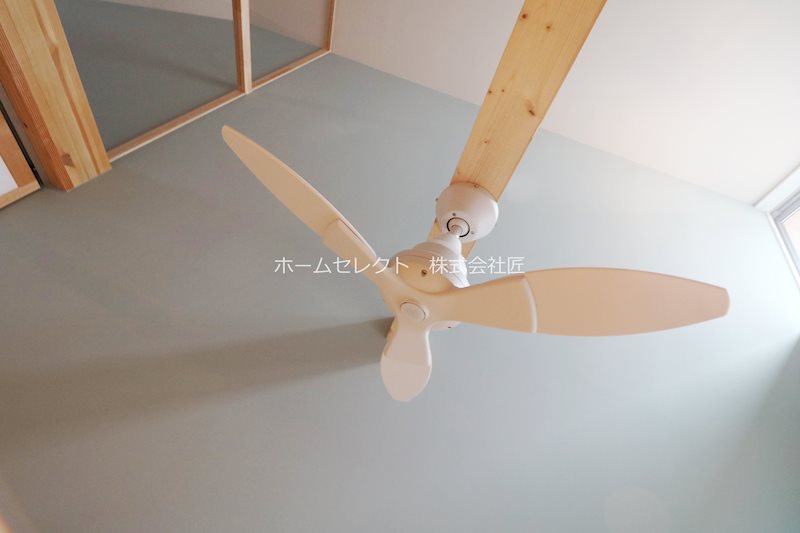 コートアンドロージ 内装