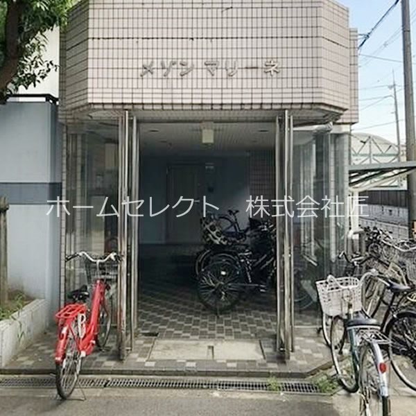 メゾンマリーネ エントランス