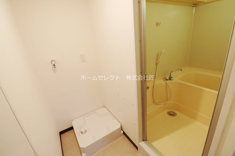 岸里ＡＭステーションビル 洗面所