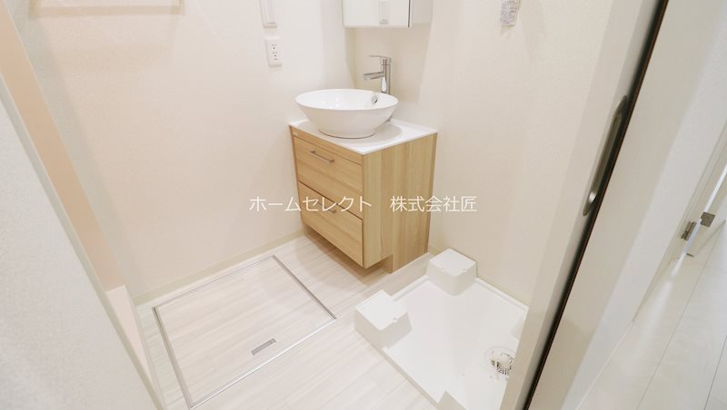 フジパレス中加賀屋Ⅵ番館  洗面所