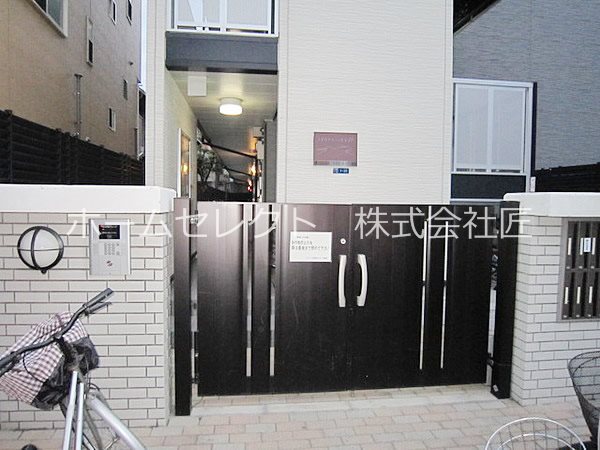 ワイズレジデンス天下茶屋 エントランス