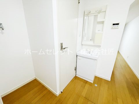 天下茶屋1丁目テラスハウス 洗面所