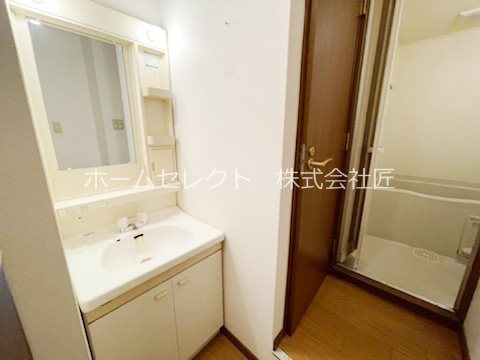 プリミエ加賀屋 洗面所